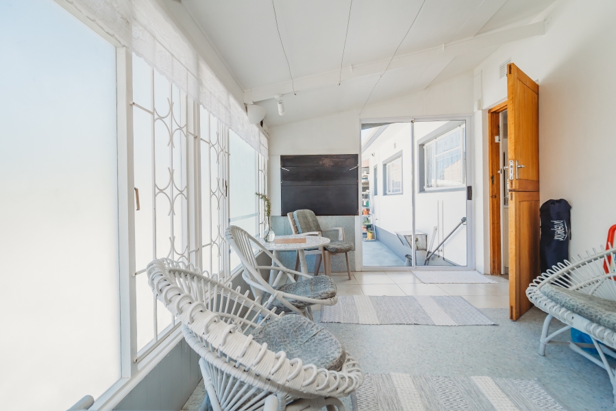 5 Bedroom Property for Sale in Denneoord Western Cape